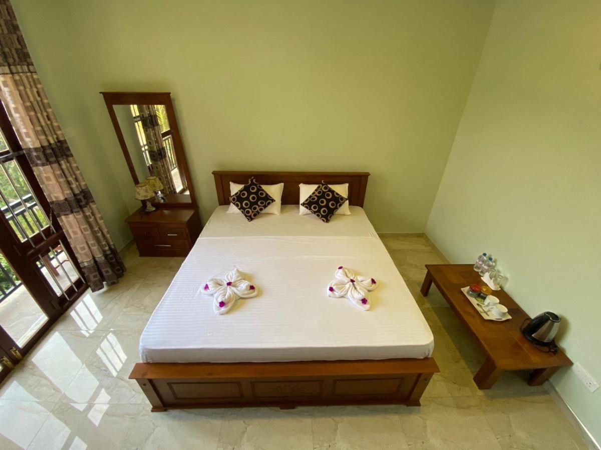 Nirosha Guest House Galle Ngoại thất bức ảnh