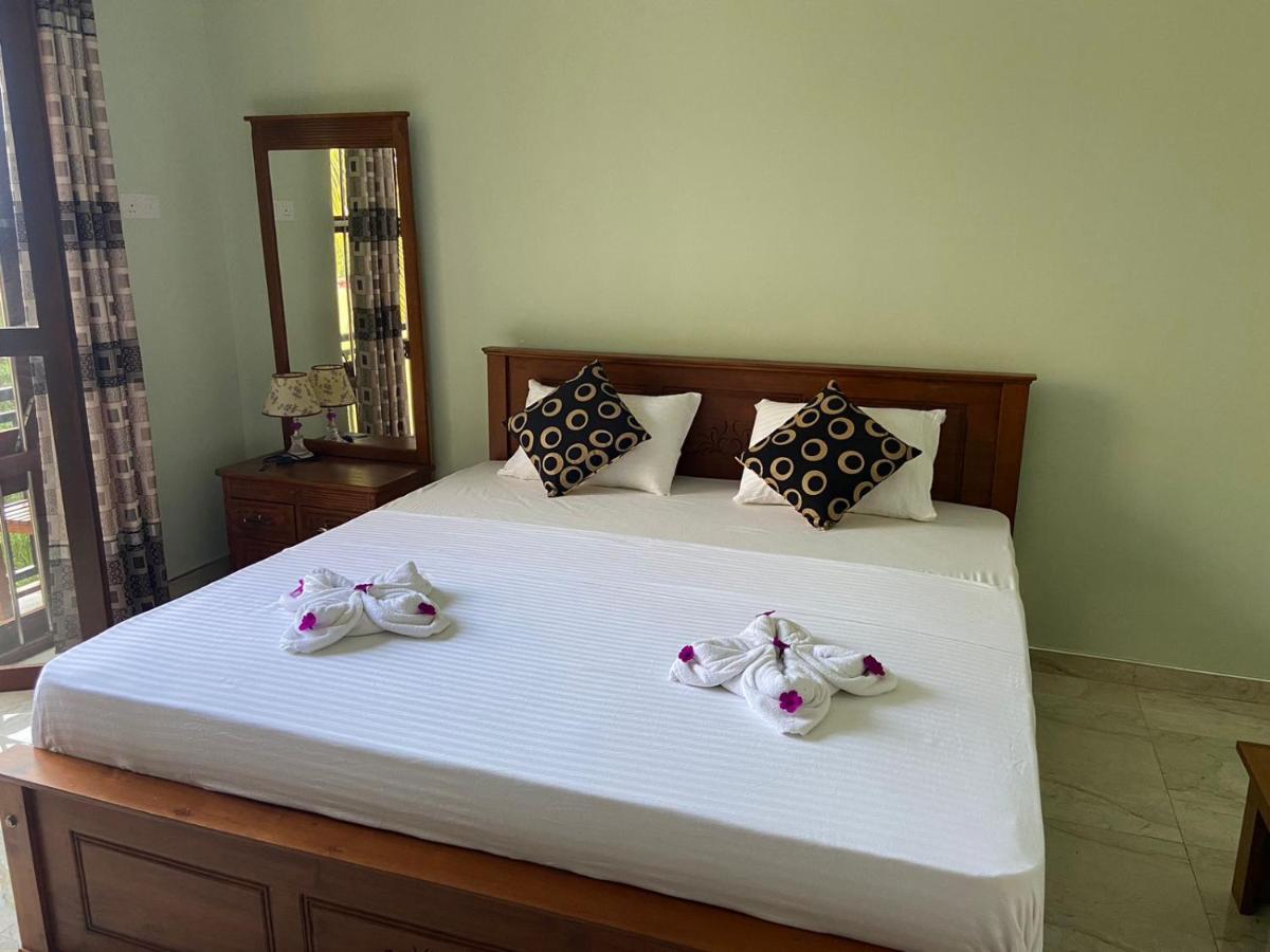 Nirosha Guest House Galle Ngoại thất bức ảnh