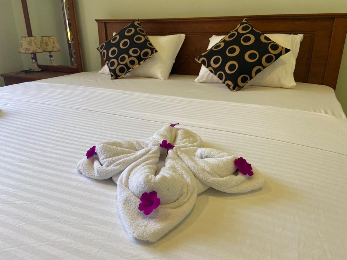 Nirosha Guest House Galle Ngoại thất bức ảnh